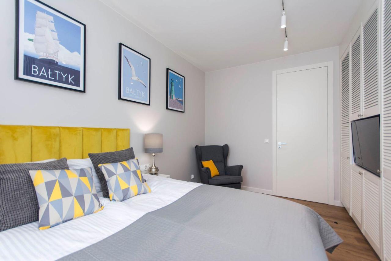 Yellow Rentyear Apartments Гданьск Экстерьер фото